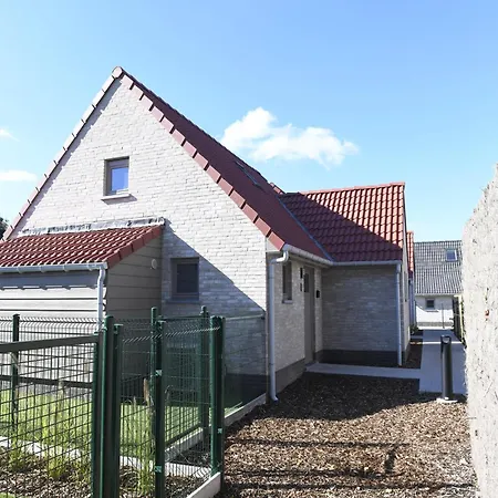 Cozy Polder House On The Westhinder Domain Vakantiehuis Koksijde