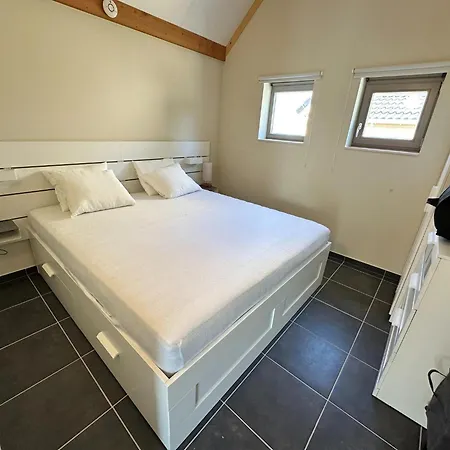 Cozy Polder House On The Westhinder Domain Vakantiehuis Koksijde