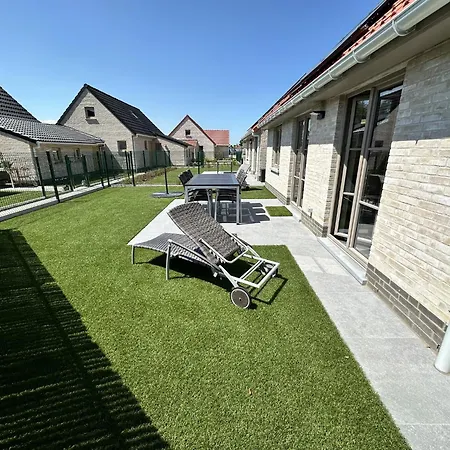 Cozy Polder House On The Westhinder Domain Vakantiehuis *